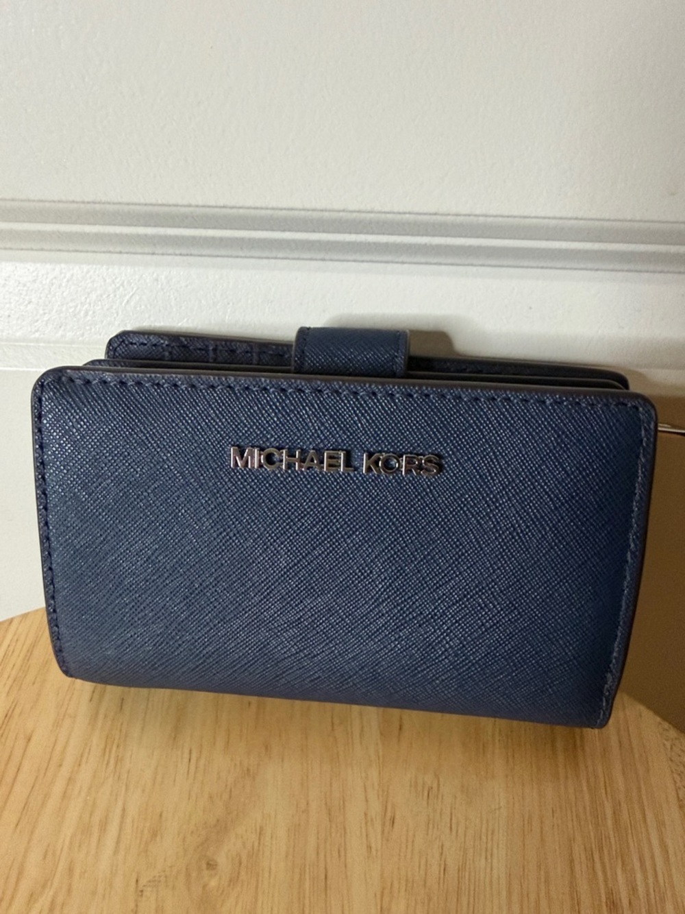 Michael Kors Navy Saffiano Leather Zip Wallet